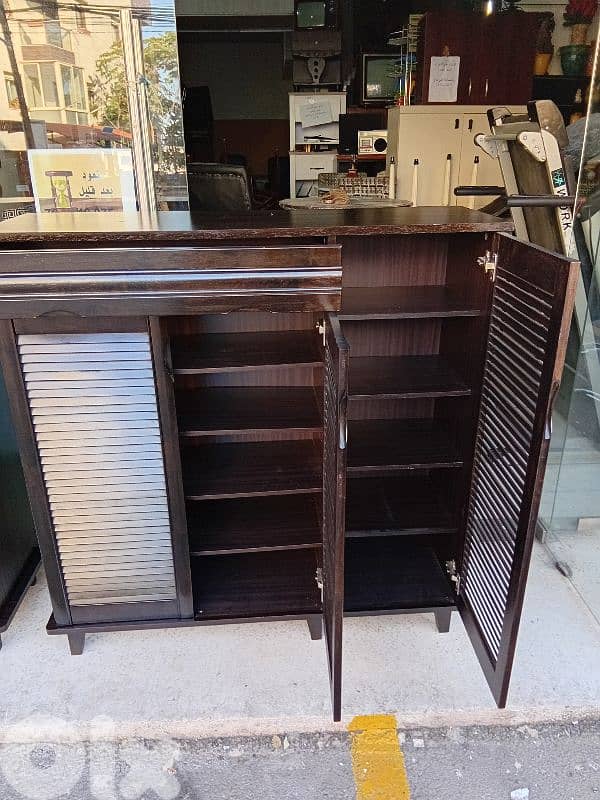 خزنات  شبه جديد سعر وحدي،،100$، 3