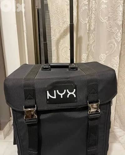 professional makeup suitcase NYX