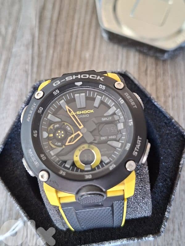 G-shock GA-2000 black yellow watch 0