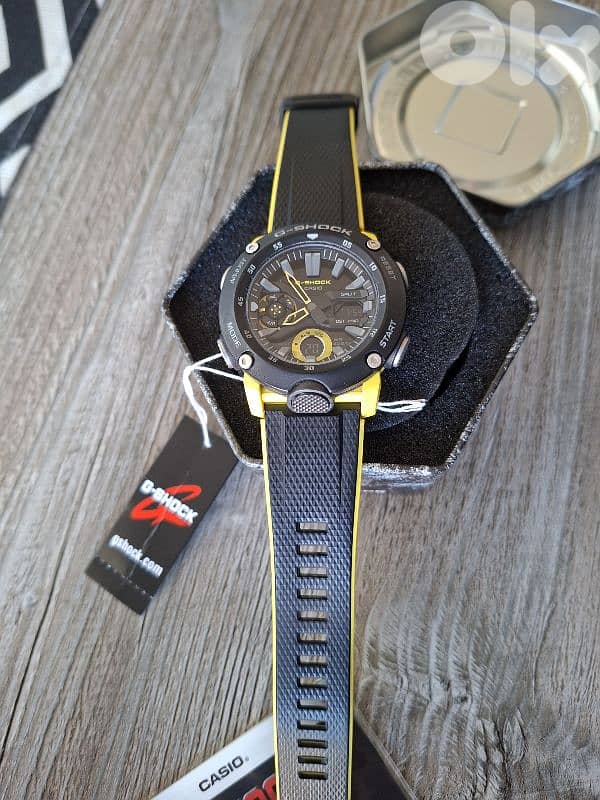 G-shock GA-2000 black yellow watch 1