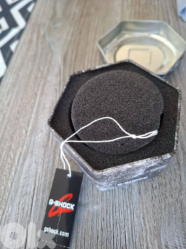 G-shock GA-2000 black yellow watch 5