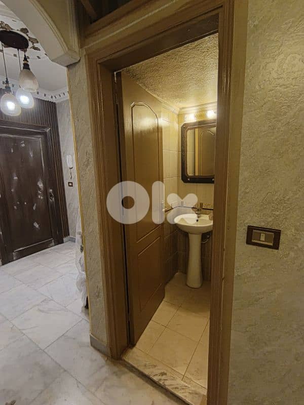 تعريق بواب 0