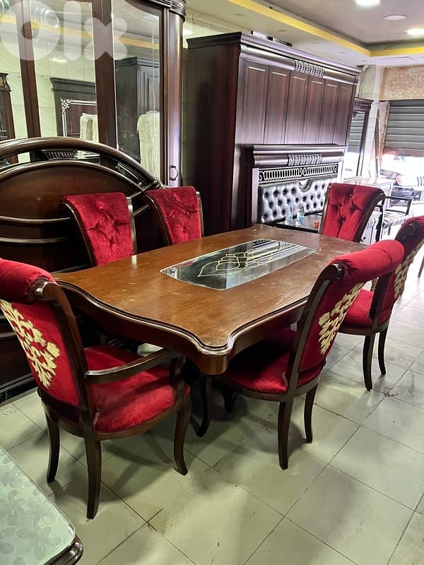 غرفة سفرة خشب زان ملبسة قشرة شبه جديدة 0