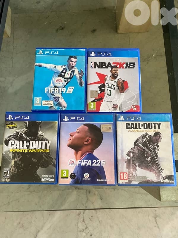 Ps4 slim used like new + 5cds + controller 1