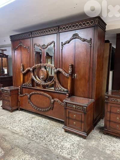 اوضة نوم خشب زان ولاتي كلا ملبسة قشر