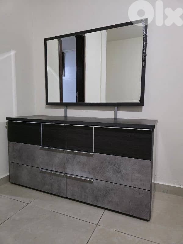 Full Home Furniture Used Items 0