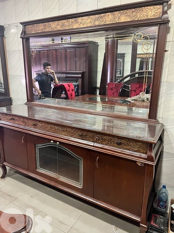 غرفة سفرة خشب زان ملبسة قشرة شبه جديدة 4