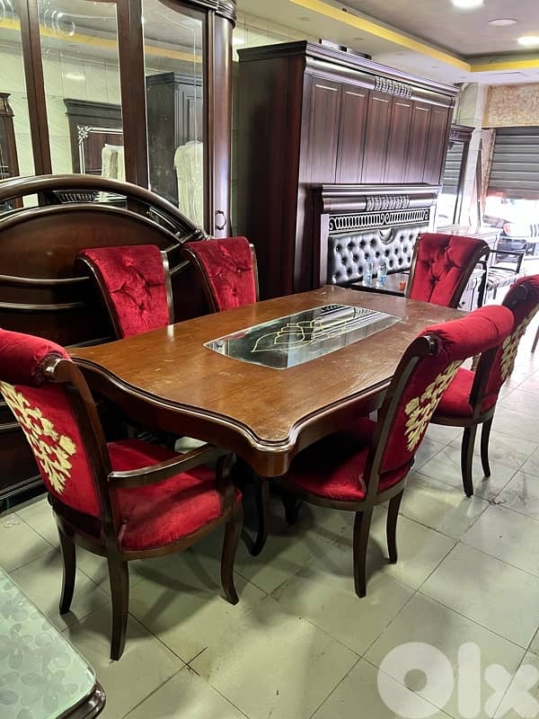 غرفة سفرة خشب زان ملبسة قشرة شبه جديدة 7