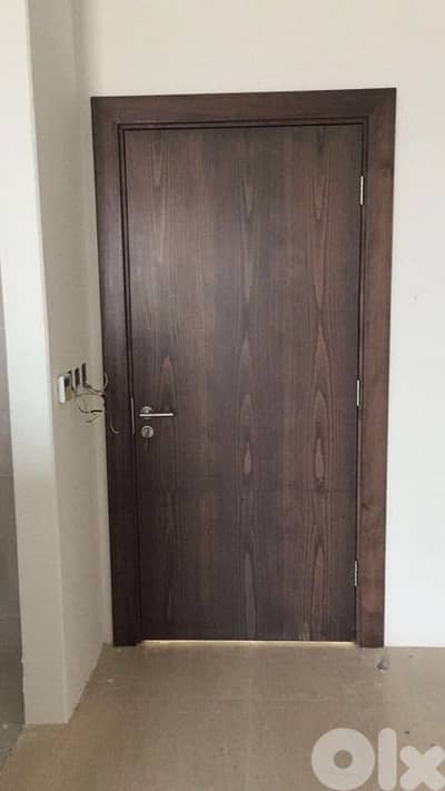 تعريق بواب خشب ديكورات داخليه