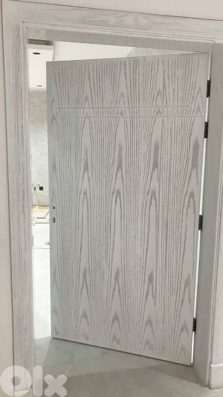 تعريق بواب خشب ديكورات داخليه 1