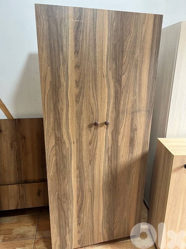 خزانة درفتين كلا رفوف جديدة من المعمل بافضل الاسعار 0