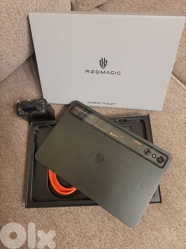 RedMagic Astra Gaming Tablet 0