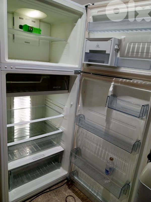 براد للبيع 2