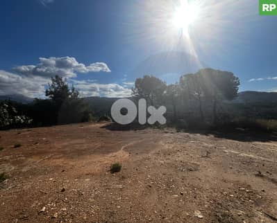 FLAT LAND - 20/40 ZONING - BROUMMANA (OYOUNN)  REF#RP129253