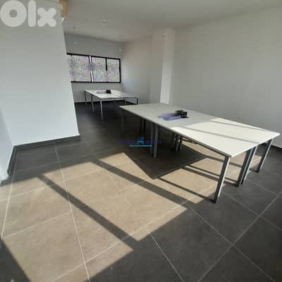 Office for rent in Hamra مكتب للإيجار في الحمرا