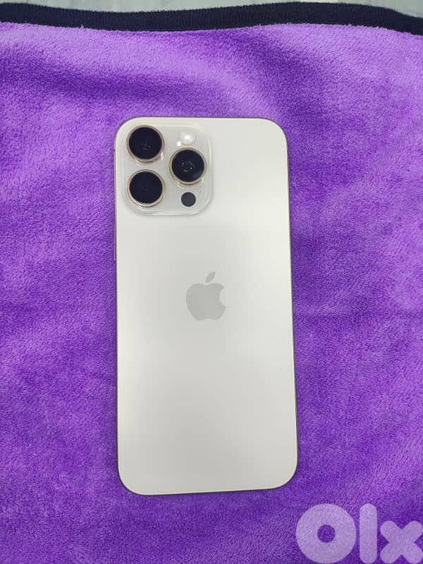 apple iphone 16 pro max 256GB used 0