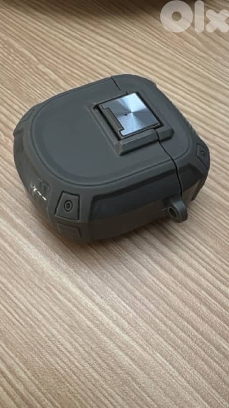 Bose quite comfort ultra headset 0