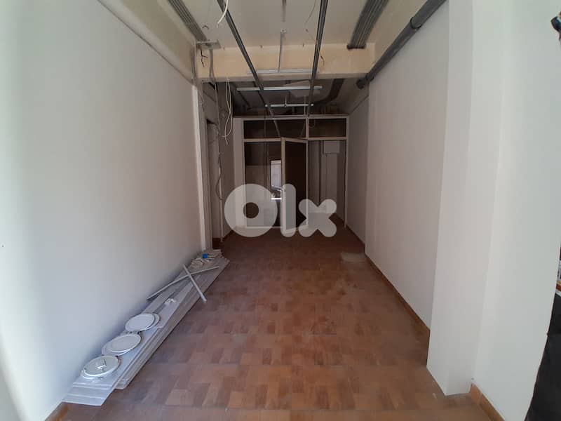 Shop for Rent in Achrafieh–Geitawi محل للإيجار في الأشرفية – الجعيتاوي 0