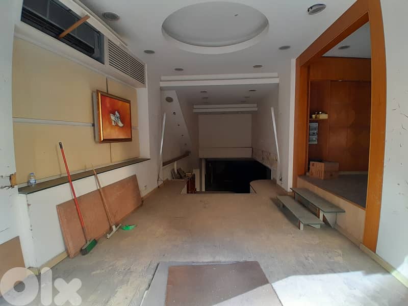 Shop for Rent in Achrafieh – Abdulwahab محل للإيجار في الأشرفية 0
