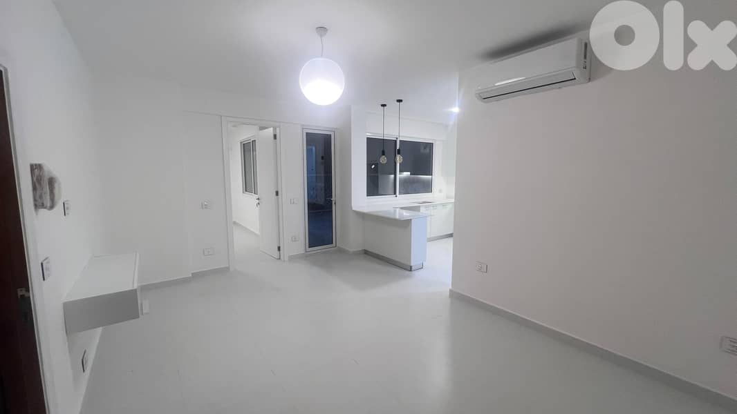 Apartment for Rent in Gemayzeh شقة للإيجار في الجميزة 0