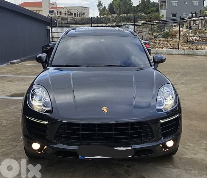 Porsche Macan 2017 0