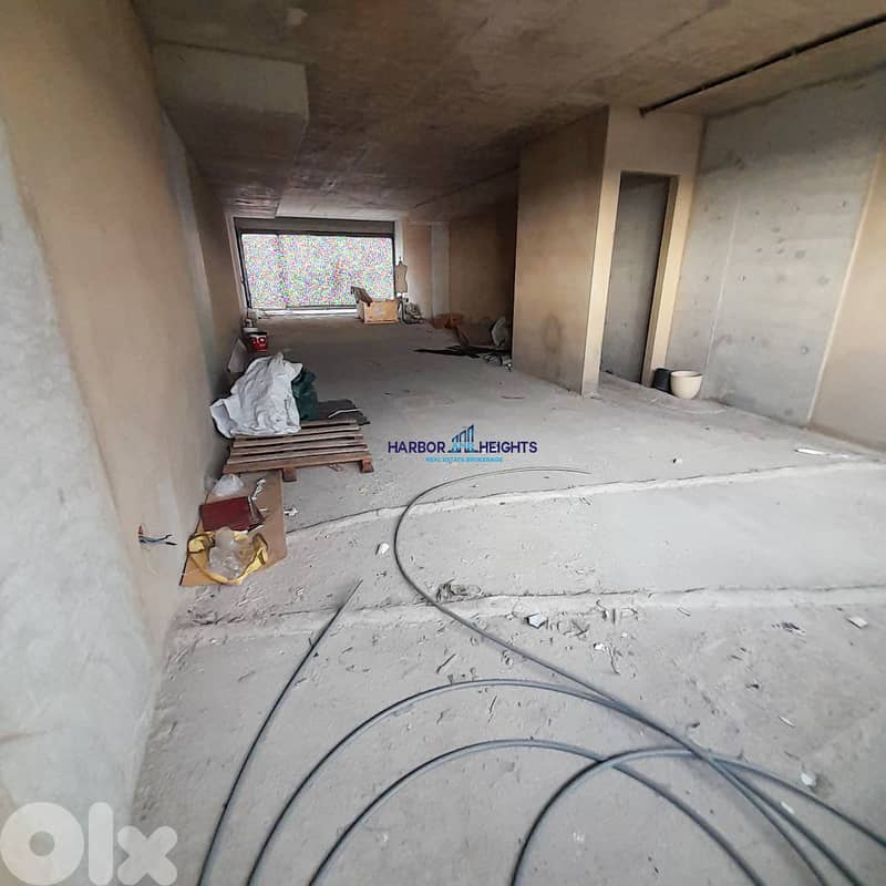 Shop for rent in Mansourieh 0