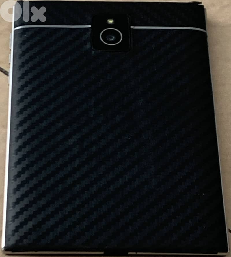 Blackberry Passport 4