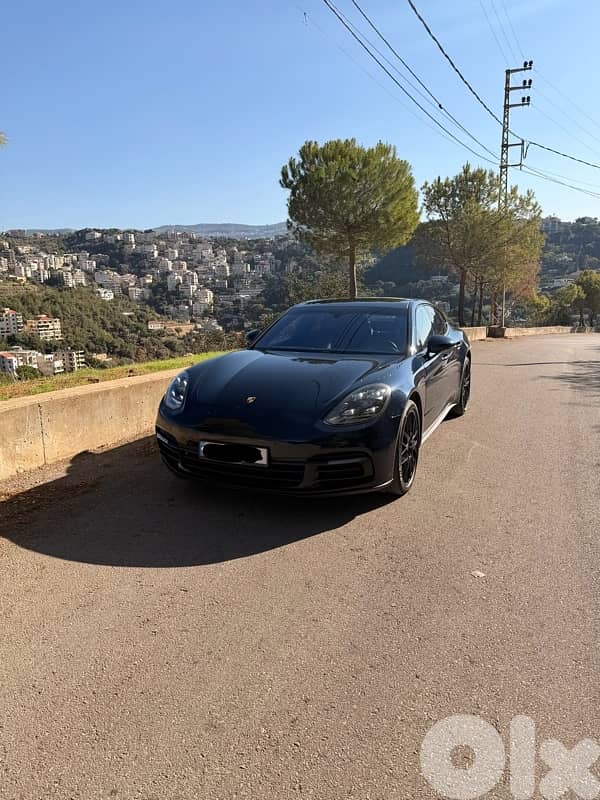 Porsche Panamera 2017 0