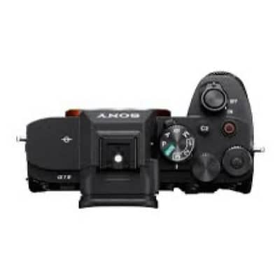 sony a7 IV clean camera
