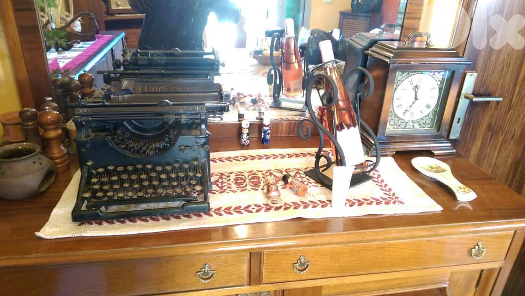 Vintage Typewriter/Dactylo Antique 0