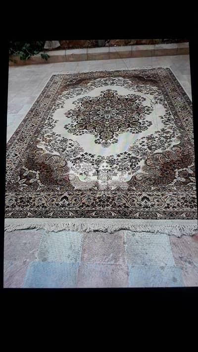 سجادة بلجيكية مستعملة بحالة جيدة جدا