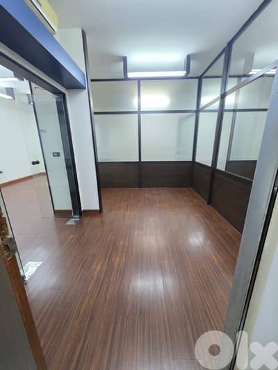 60 Sqm Office For Rent In Horch Tabet مكتب للاجار في حرش تابت