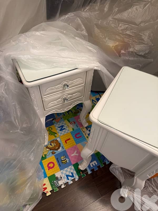 full white bedroom gray bed 2