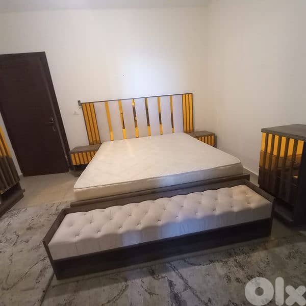 اوضة نوم شغل توصاية شبه جديدة استعمال 20 يوم مع فرشة 4