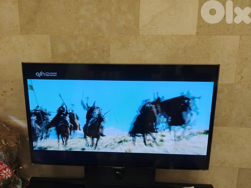 Samsung  50" TV 3