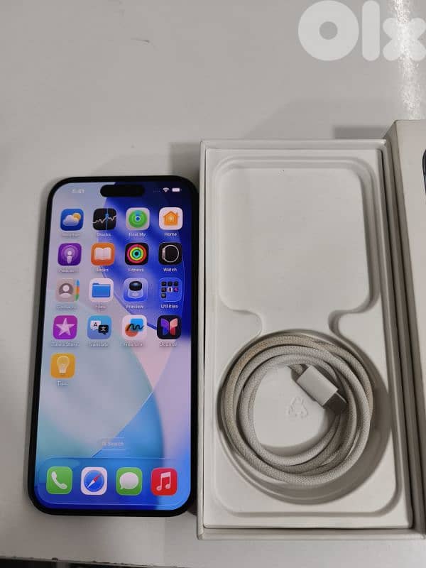 apple iphone 15 pro 256gb 1