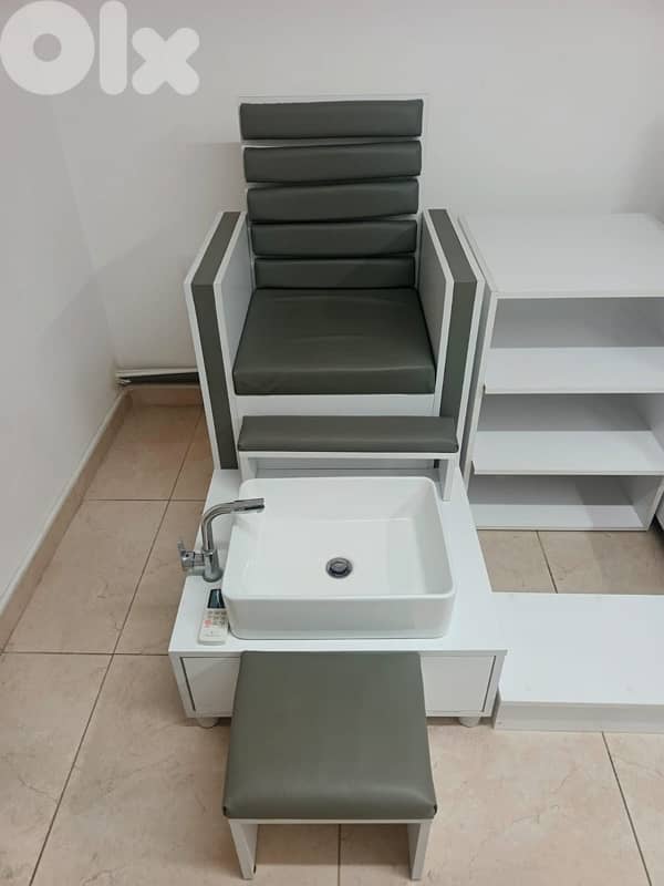 أدوات صالون التجميل النسائية 3