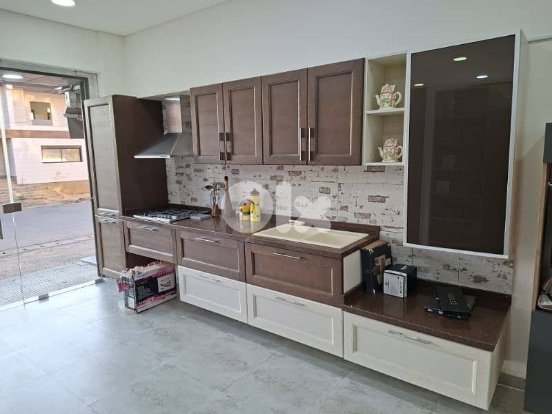 Brand New Oak Kitchen Display 1