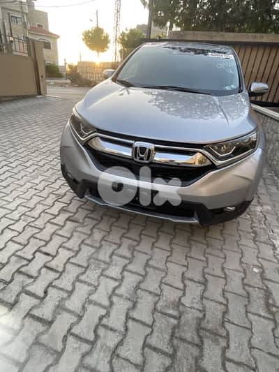 Honda CR-V 2017 DXL (Full option) AWD (4x4)