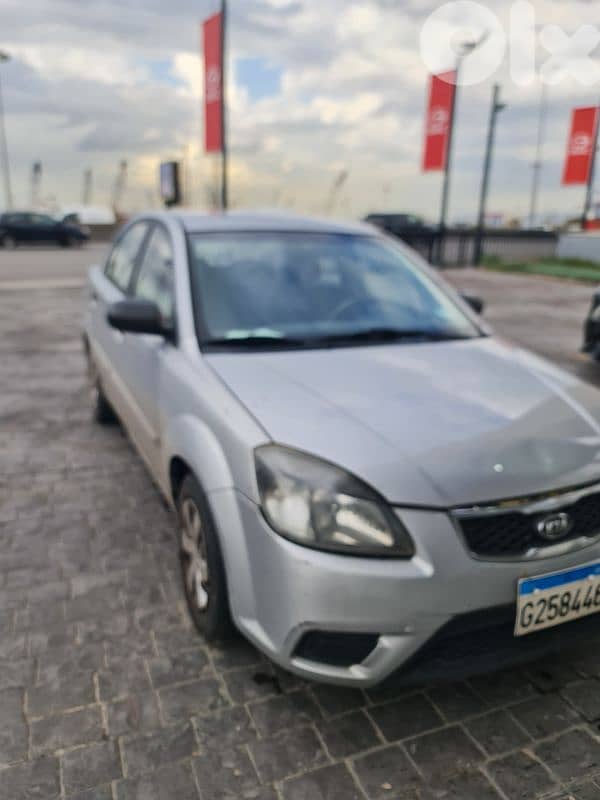 Kia Rio 2011 used 0