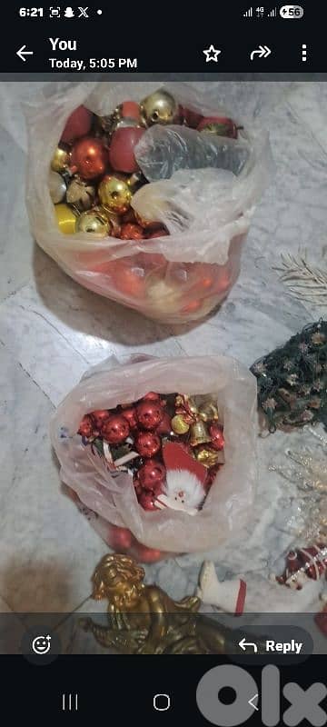 شجرة ميلاد عدد ٢  مع زينة كاملة ومرتبة شبه جداد 4