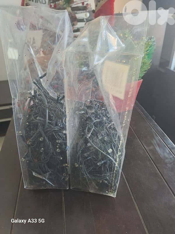 شجرة ميلاد عدد ٢  مع زينة كاملة ومرتبة شبه جداد 16