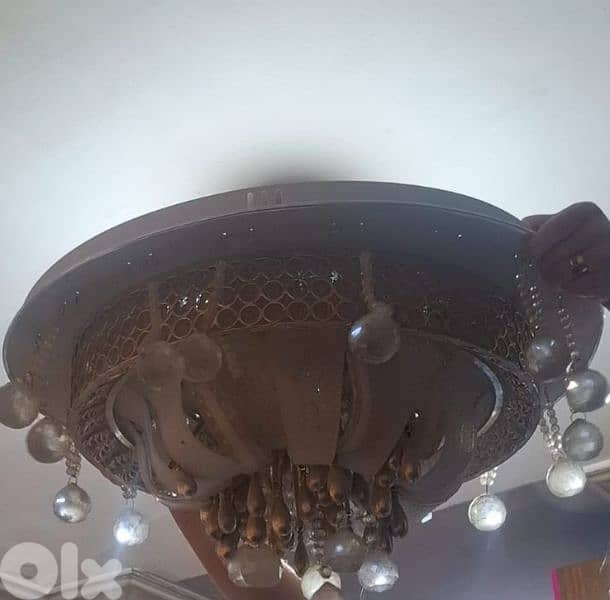 ثريا بحبات الكريستال 1