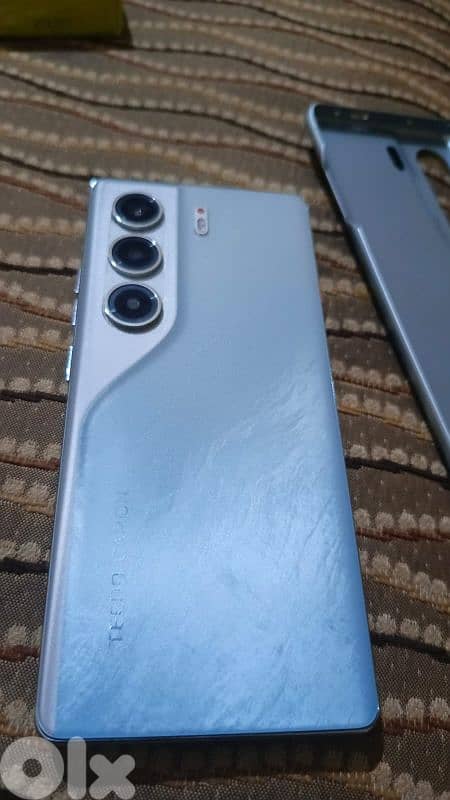 tecno camon 40pro 1