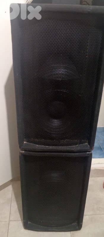 Soundtech speakers 1