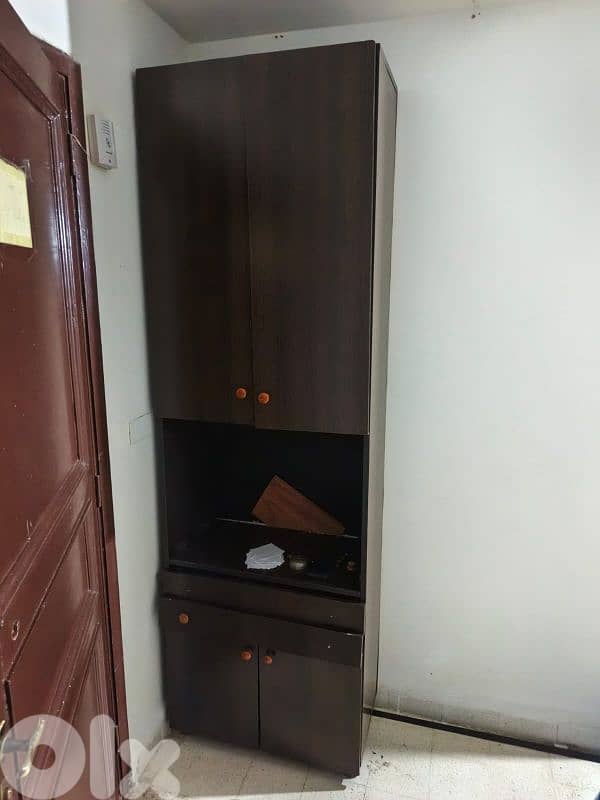 خزانه خشب جيد 0