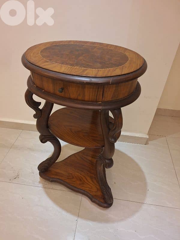 طاولة خشب زين مميزة ناعمة سعر لقطة 1