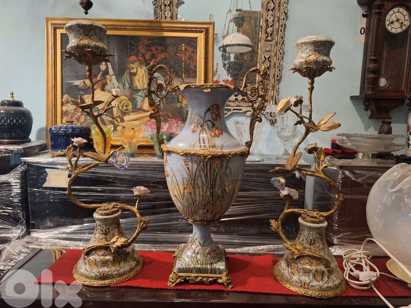 شمعدان عدد٢ مع فاز بورسولان سافر مميز انتيك سعر لقطة 0