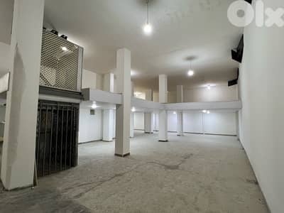 Premium location - Warehouse for sale in Tallet el Khayat - renovated