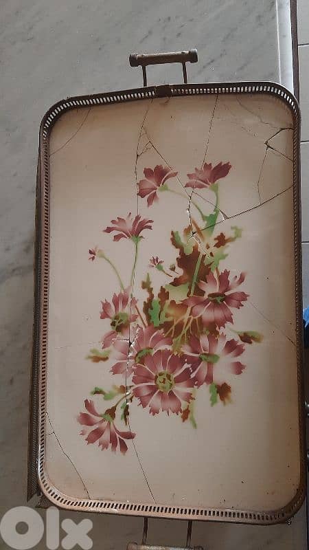 صواني جنبلاطية قديمة 7